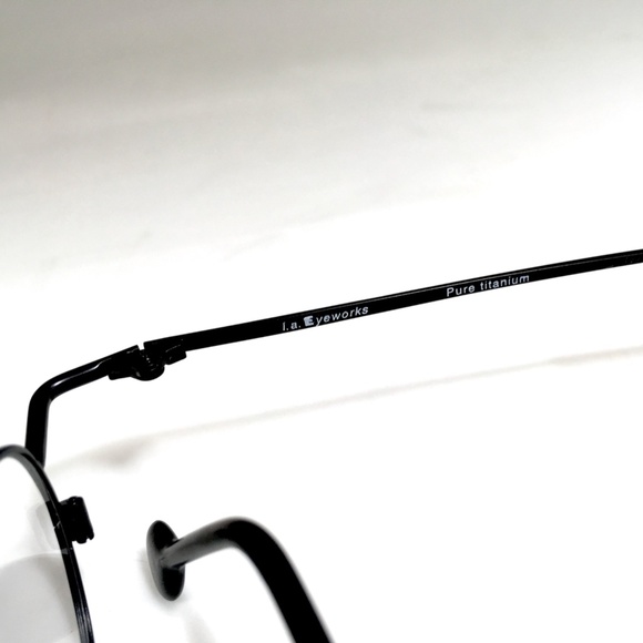 L.A. EYEWORKS SUNGLASSES ( BRAND NEW ) - Picture 7 of 7